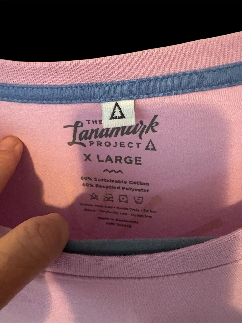 Unisex Anama Pink Short Sleeve Tee with Navy Pocket Detail - Picture 3 of 3